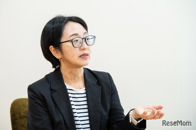 甲南女子大学 国際学部 学部長 ウォント盛香織教授
