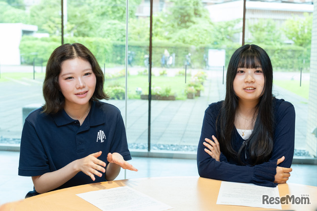 左から、立教大学 法学部 法学科 1年生のM・Yさんと、国際基督教大学 教養学部 アーツ・サイエンス学科 1年生のY・Hさん