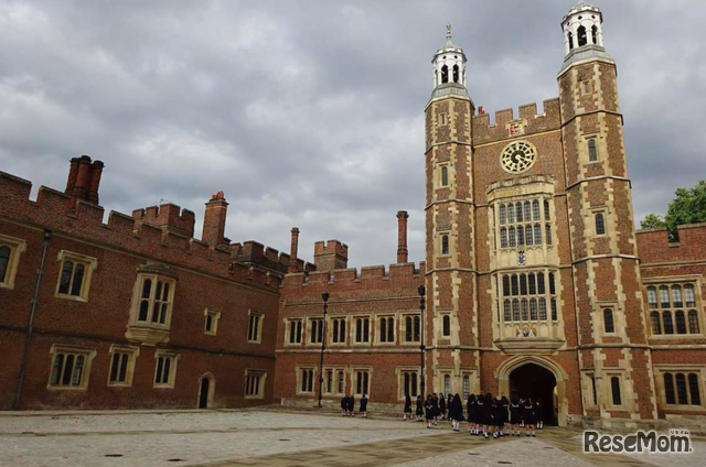 イギリスの名門イートン校で2週間の語学研修