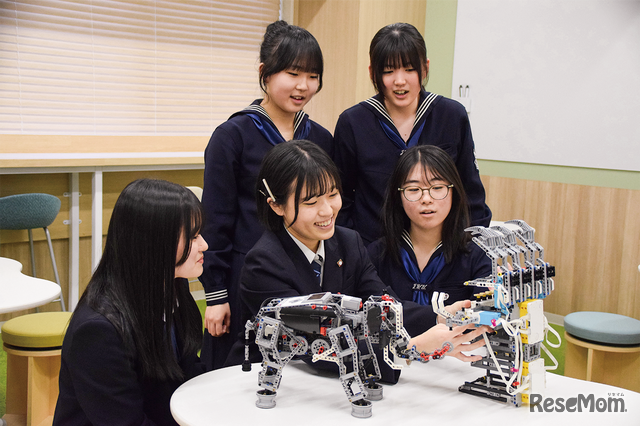 芸術×テクノロジーで新たな価値を生み出すことを目指す