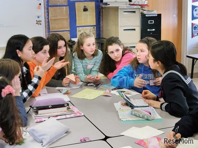 生きた英語を学び国際感覚を磨く経験ができる