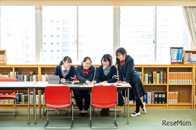 新校名となる「法政大学千代田三番町中学校・高等学校」両校の強みを融合させた新しい教育理念を有する学校へ進化を遂げる