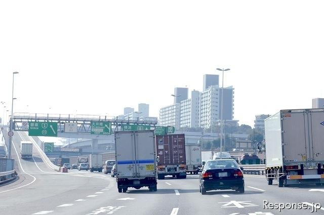 高速道路 イメージ