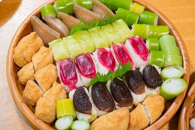 高知県馬路村：名産のゆずを使ったゆず寿司