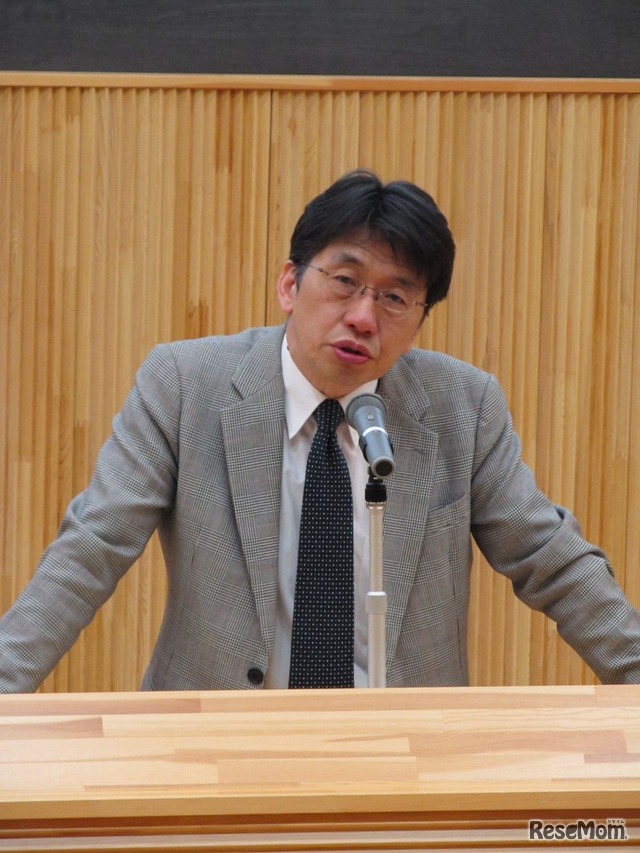 （写真5）東京大学 副学長・教育企画室長の吉見俊哉氏「世界の東京大学となるための一環として、知の集積を国際的に発信したい」