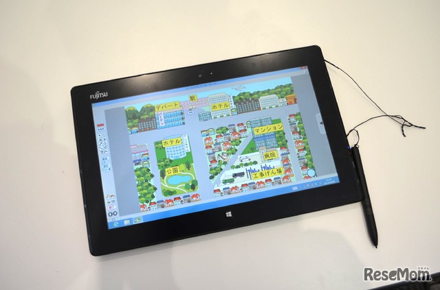 タブレットに表示された地図 算数