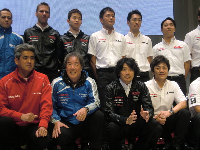 前列左から、鈴木豊（NISMO）、星野一義（IMPUL）、近藤真彦（KONDO）、大駅俊臣（MOLA）の日産GT500チーム各監督。