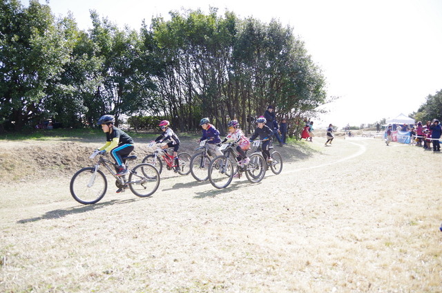 【原石たちの現場】子どものサイクルスポーツ支援、アイウェアの重要性