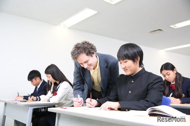 ネイティブ講師による授業風景