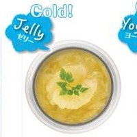 温かいスープはもちろん、「冷たいデザート」の持ち運びも可能
