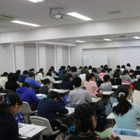広尾学園2016年の中学入試の受験室