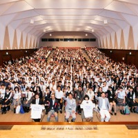 トビタテ！留学JAPAN高校生コース　第1期（平成27年度）　壮行会集合写真　※画像は過去のもの