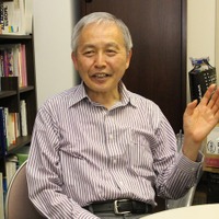 「日本の中小企業ではいま、事業承継が大きな問題だ」と語る三井さん。嘉悦大学大学院でも、そのテーマでの開講が予定されている