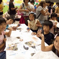 ジャパンホームシールドは子ども向けイベント「土のふしぎ 体験教室2017」を開催する（写真は過去イベントのようす）