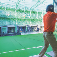 スポーツオーソリティに屋上バッティングセンターが誕生…子供向け野球教室を実施