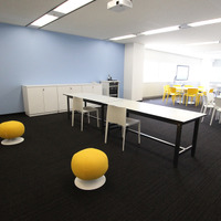 TGG　3階にはたくさんの専門教室が用意されている。写真は306の「スタジオ B」。この教室の近くには、オーストラリアのクイーンズランド州で行われている教育プログラムを提供する「Overseas Study Room」もある