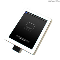 「無線deエエ蔵mini for iPhone/iPad」（型番：EZMTTFI1）のiPad接続イメージ（iPadは別売）