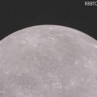 公開された月面の映像。