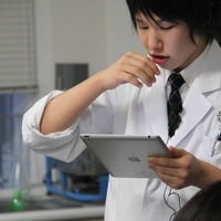 広尾学園、iPadを活用した授業