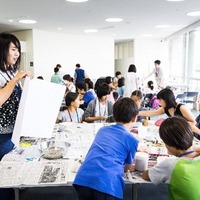 「中高生プログラム」活動風景（ヨコハマトリエンナーレ2017）