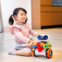 3歳から使用できる、プログラミングロボ キンダーボット 画像