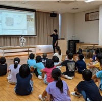 長崎県五島市立福江小学校での特別授業のようす