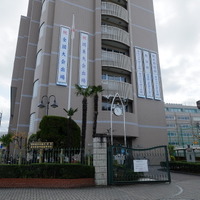 埼玉県さいたま市にある浦和実業学園中学校・高等学校（外観）