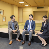 左から、中学校設置準備室長 兼子正暢先生、簡野裕一郎校長先生、副教頭兼進路部長 土橋由希子先生