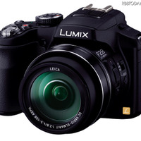 「LUMIX DMC-FZ200」