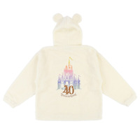 パーカー8,800円 As to Disney artwork, logos and properties： (C) Disney