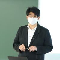 講演会に登壇した医学部専門の市谷校舎で副責任者を務める細谷一史氏