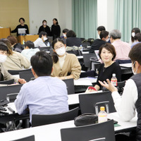 子供たちによる「水辺の課題」の発表と交流