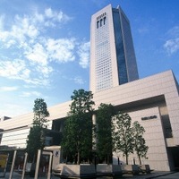 新国立劇場