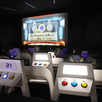 スタジアムホールの内部。後日実施したアンケートでは多くのお子様が「クイズが楽しかった」と感想を寄せてくれた