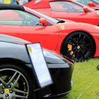 気に入った車に投票するイベントも