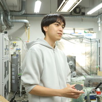 下山研究室の遠藤淳さん（大学院理工学研究科 機能物質創成コース 修士課程2年）