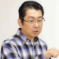 英語科講師：関戸雅嗣氏