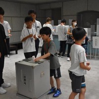 投票体験のようす