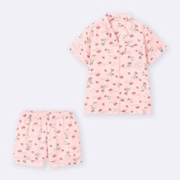 大人気の「GU×ちいかわ」サマーコレクション、予約販売は6月12日まで！テーマは「ちいかわたちの夏休み」