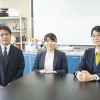 右から長束亮太氏、酒井沙由美氏、杉山彰氏