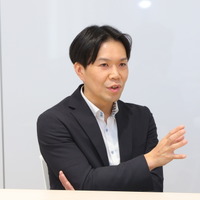 聖書科教員で牧師でもある上野峻一先生