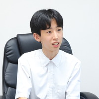 プロペラの静音化について研究する、三田国際学園7期生のM.Sさん