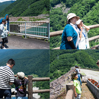 天端から見下ろすロックフィルの高さにびっくり