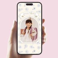 grirrose店舗では、思い出のお写真をオリジナルのデジタルフォトフレームに入れて加工