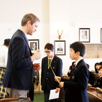 立正大学付属立正中学校の語学研修のようす