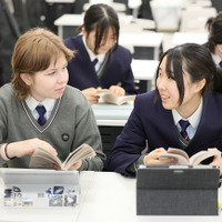 高校の「英語科」の名称を2025年度から「国際英語科」に変更。海外大学への進学を目標としている
