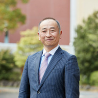 中学部長 中西 郭弘先生