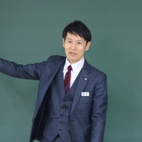 駿台予備学校 医学部専門校舎・市谷校舎 板井敬氏