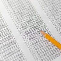 【共通テスト2026】英語リスニング再試験113人…携帯、アラーム音トラブル