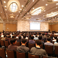 「東大合格祝勝会」には、厳しい受験を乗り越えた東大現役合格者が全国から集まった